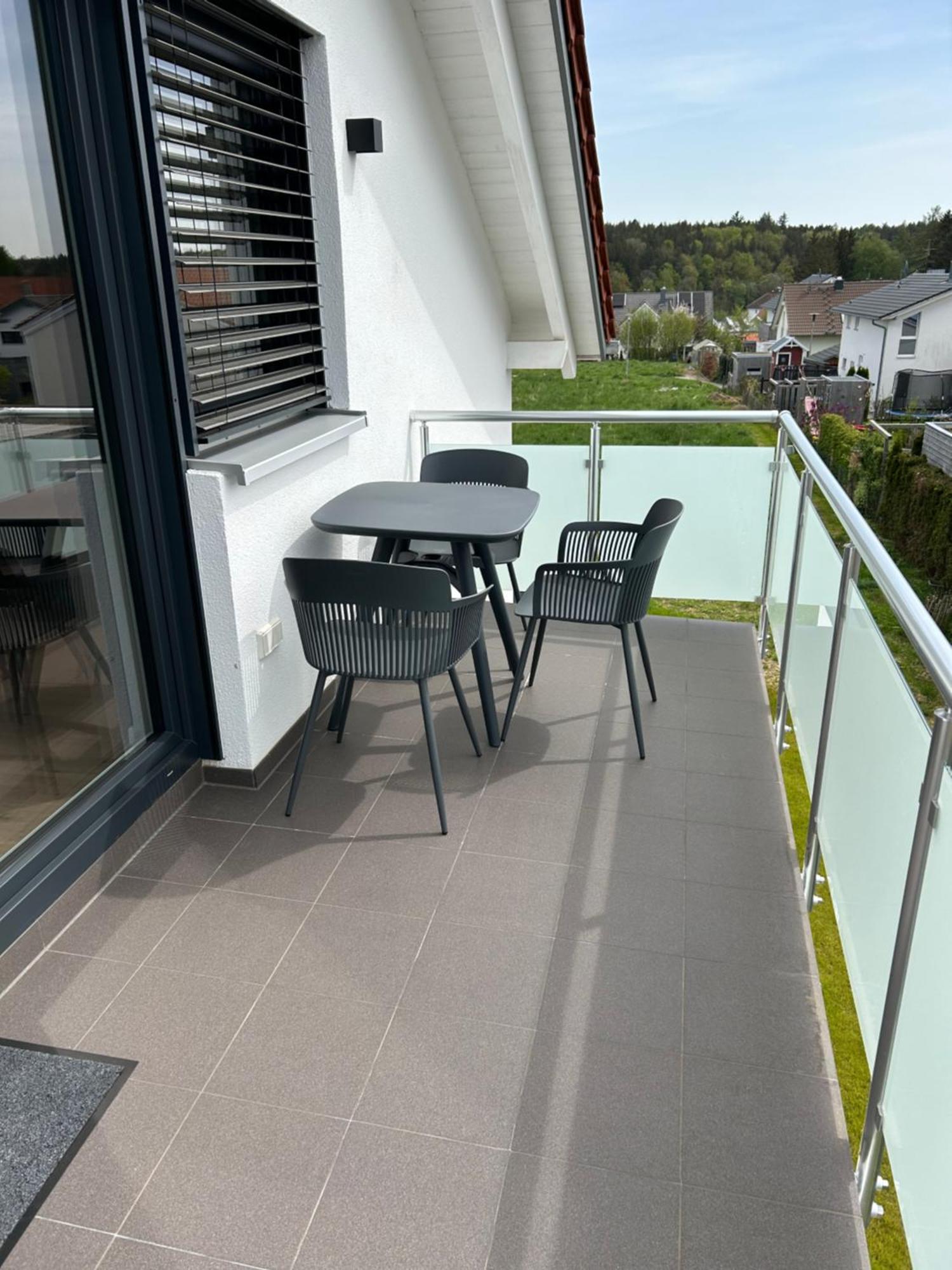 Allgaeu Zimmer Leandi Memmingen Bagian luar foto
