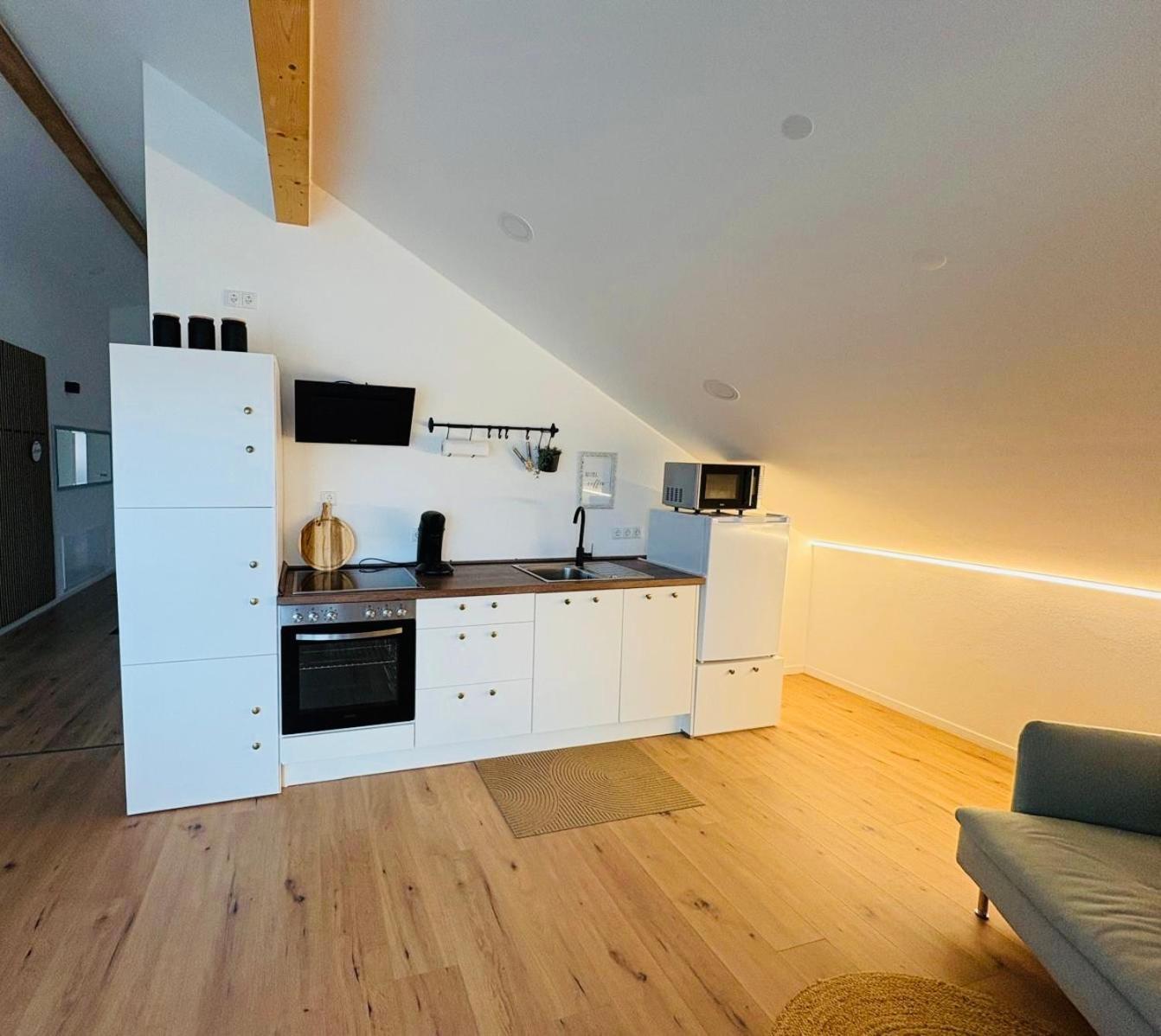 Allgaeu Zimmer Leandi Memmingen Bagian luar foto